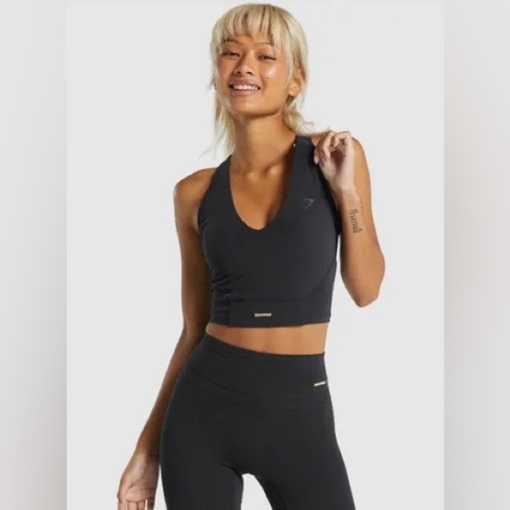 NWOT - Whitney Simmons X Gymshark V3 Crop Tank - XXL